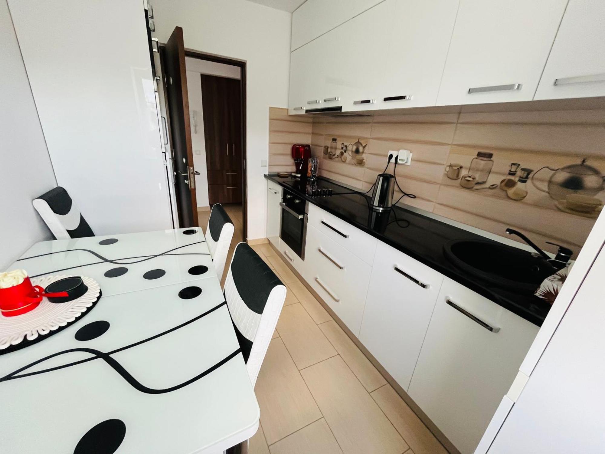 Green Apartaments Zărneşti Kültér fotó