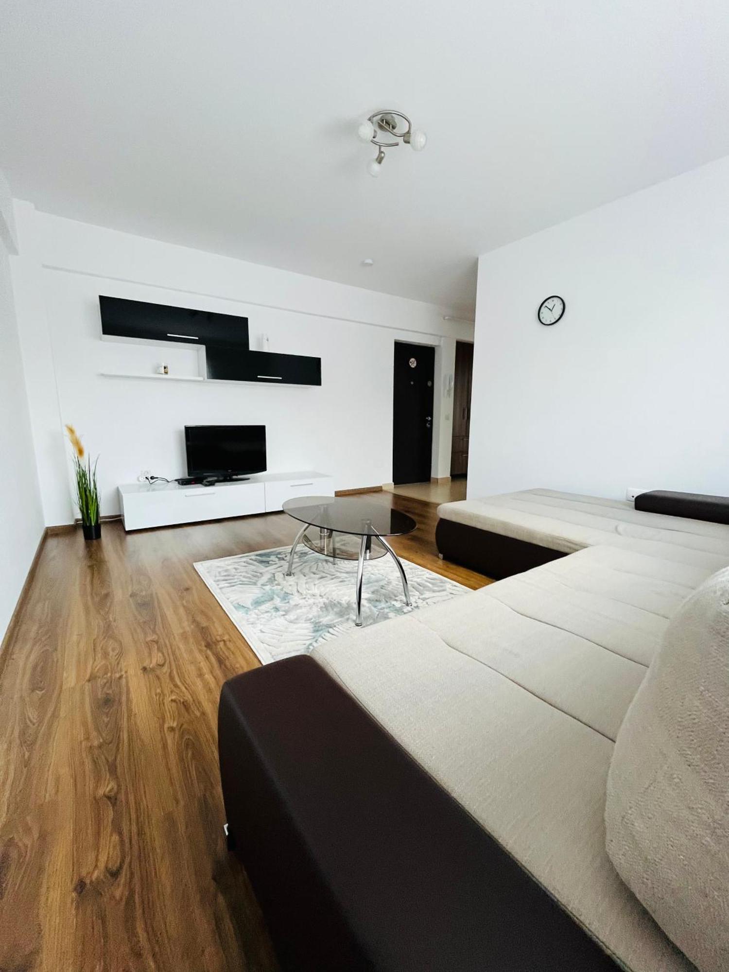 Green Apartaments Zărneşti Kültér fotó