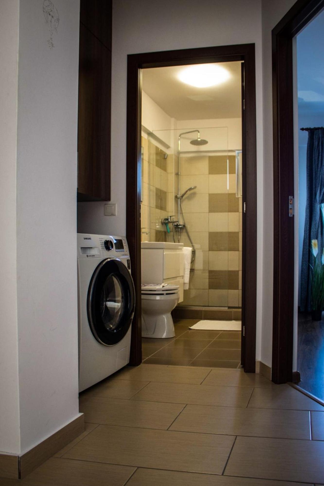 Green Apartaments Zărneşti Kültér fotó